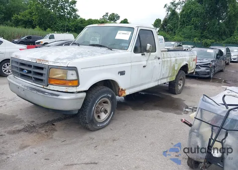 1992 Ford F150 z USA, uszkodzony, nr VIN 1FTEF14Y3NNA83380